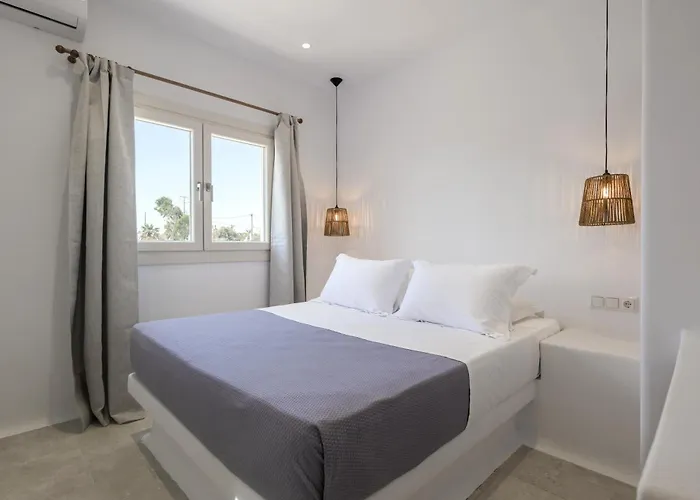 Stone Whisper Aparthotel